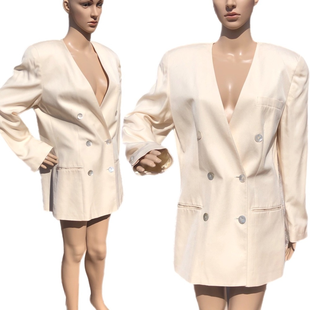 Vintage SILK Valerie Stevens Collarless Double Breasted 6 button Blazer🎩🔥